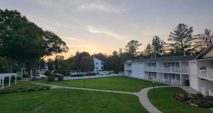 Colonial Inn - From Web Listing (newer photo)